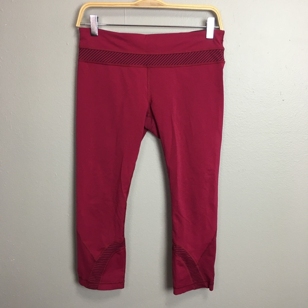 Lululemon Inspire Crop II